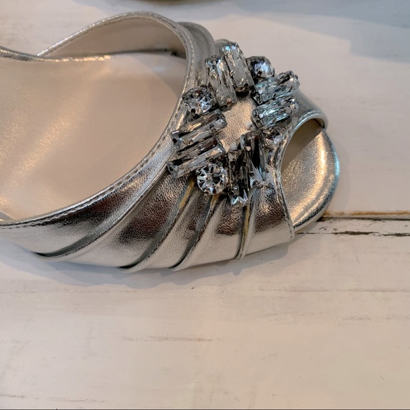 New in Box David Bridal Open Toe Pump/ Size 7 1/2 - Picture 5 of 6